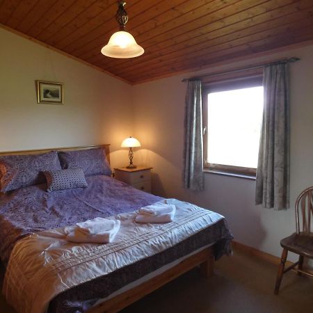 Chestnut Lodge Pilling 外观 照片